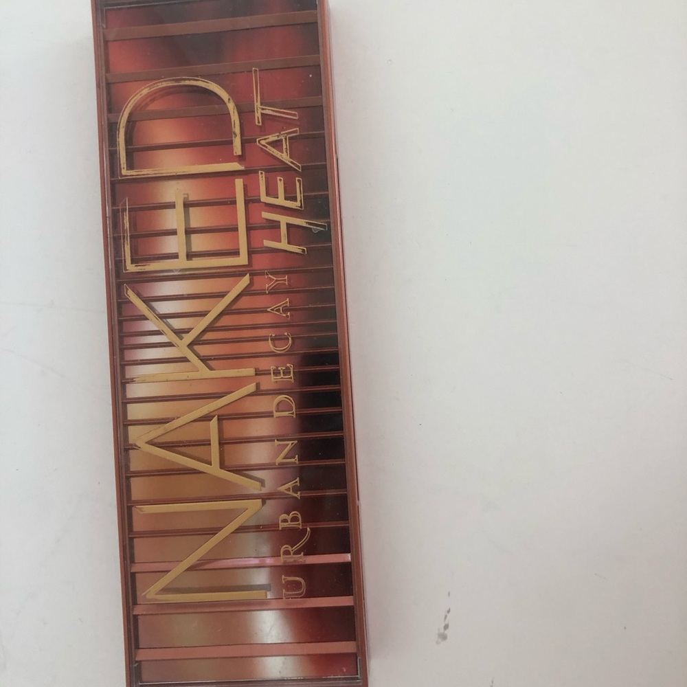Urban Decay Naked Heat Palette